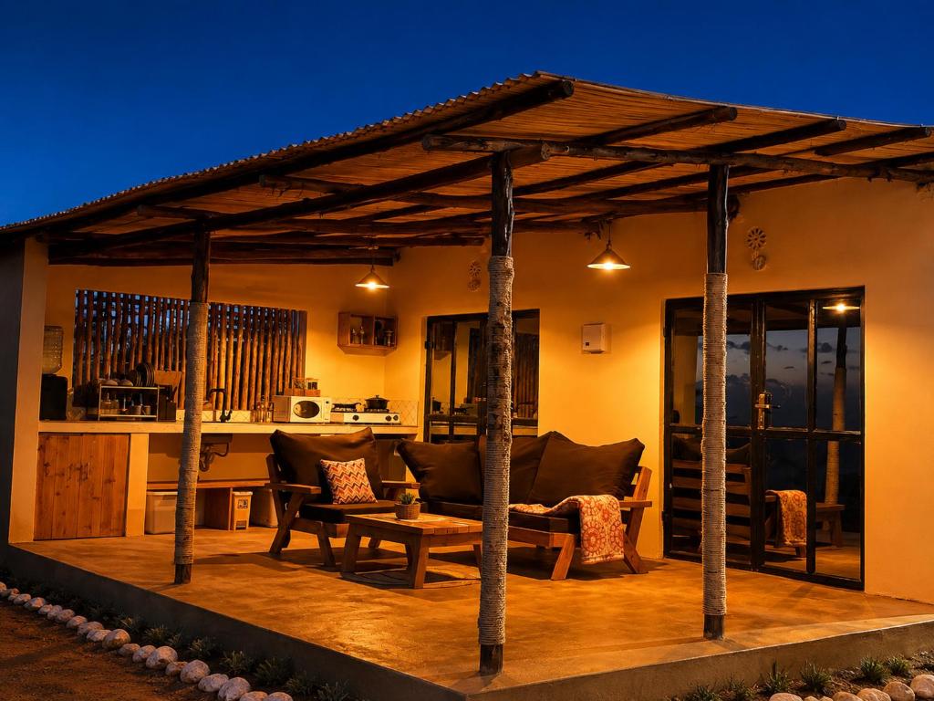 Amboseli RedHouse