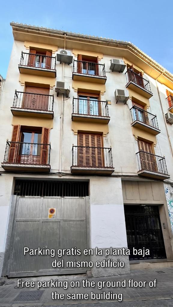 ChezmoiHomes Elvira with parking