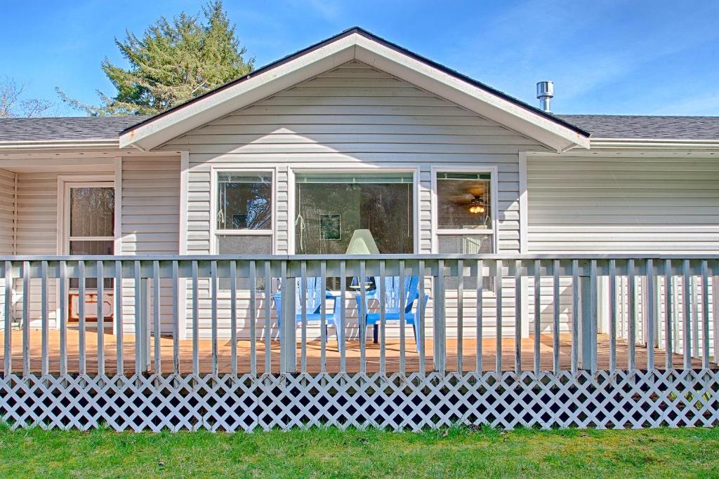 Allee Beach House image