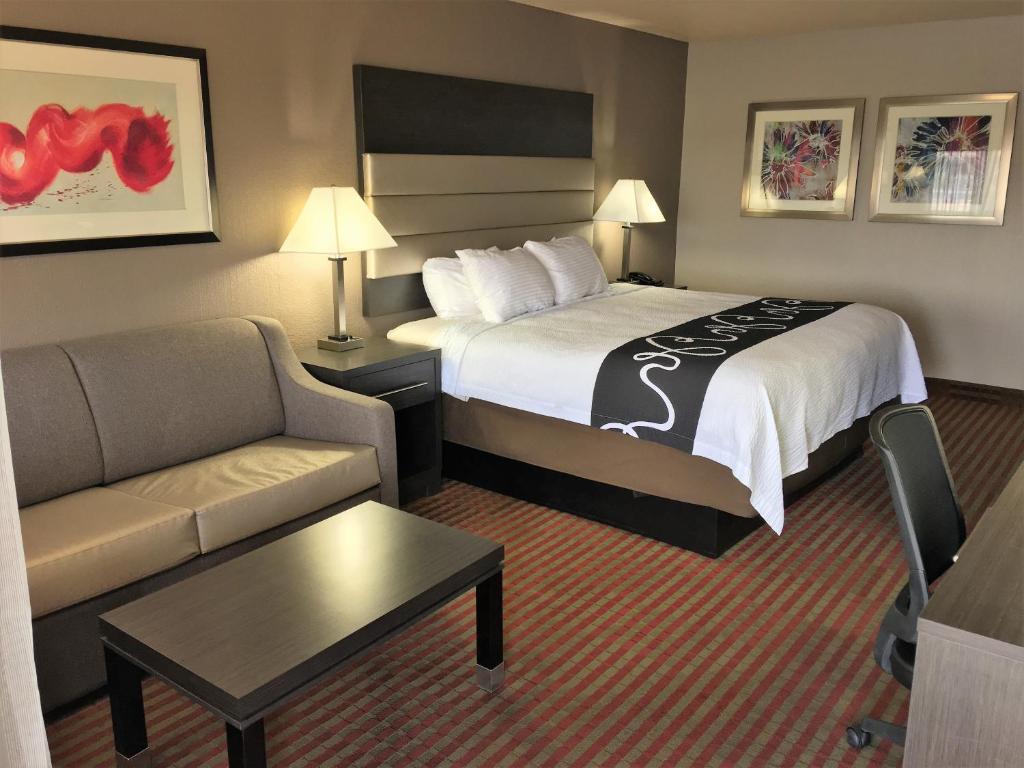 Best Western Deming Southwest Inn - Tap to explore photos