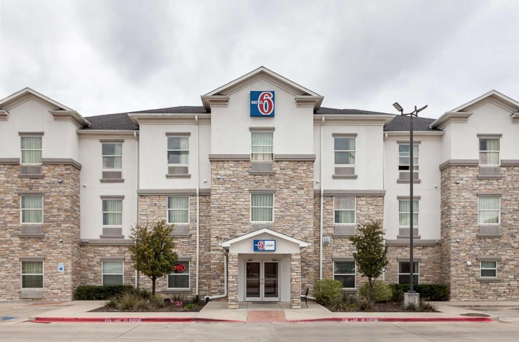Motel 6-Fort Worth, TX photo 1