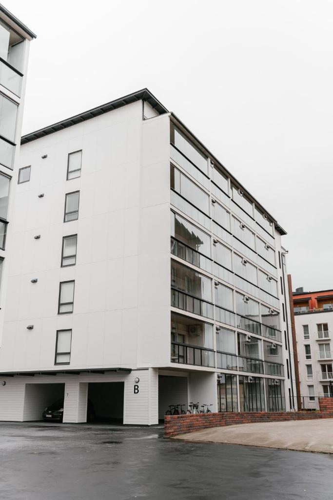 Master Suites City Centre by BookLapland