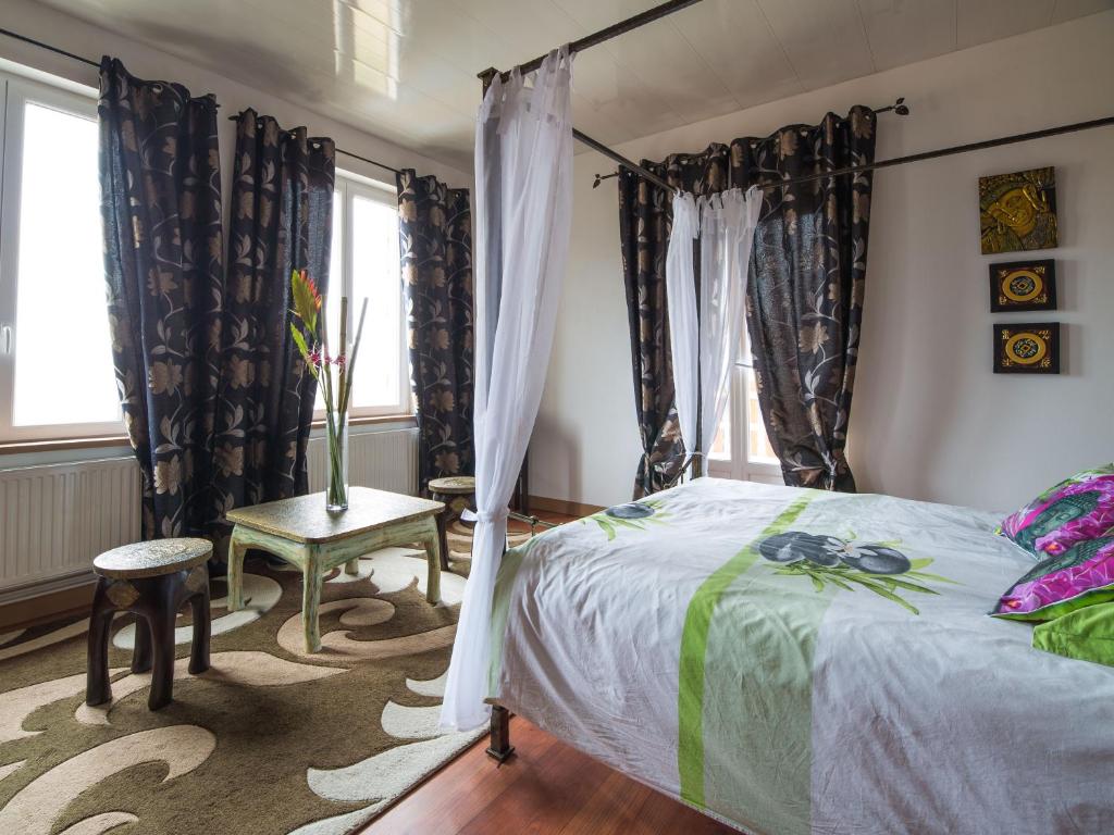 Chambres d'hôtes & Gîtes La Paysanne photo 1