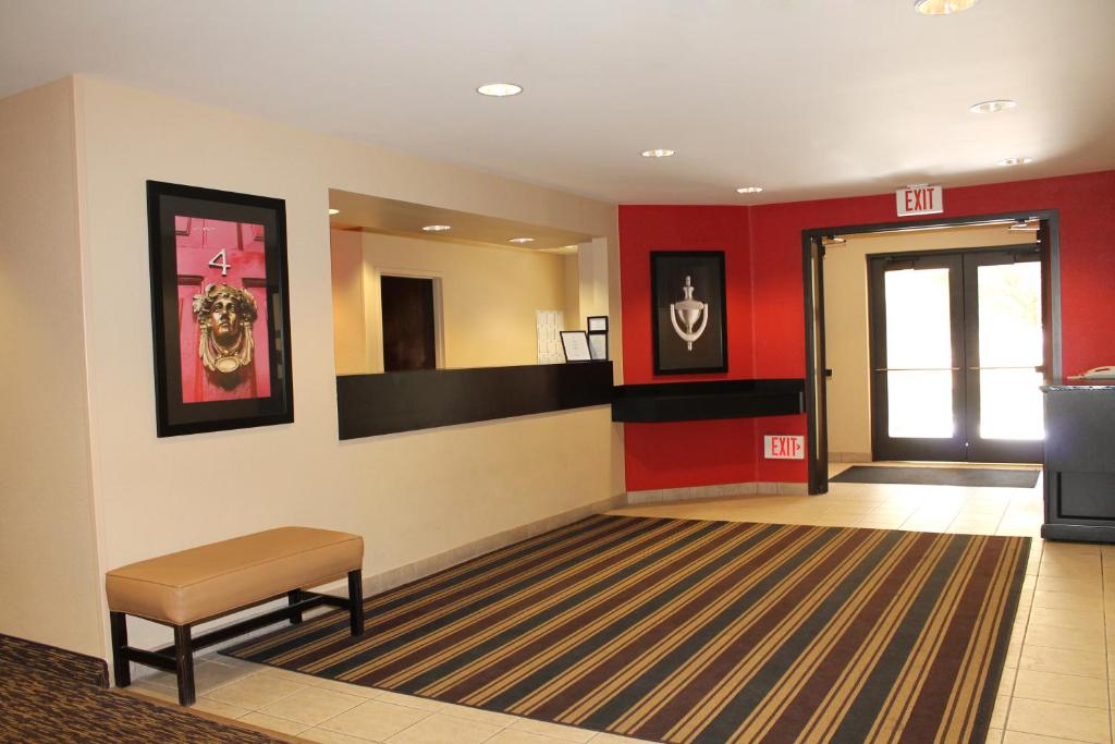 Extended Stay America Suites - Palm Springs - Airport photo 2