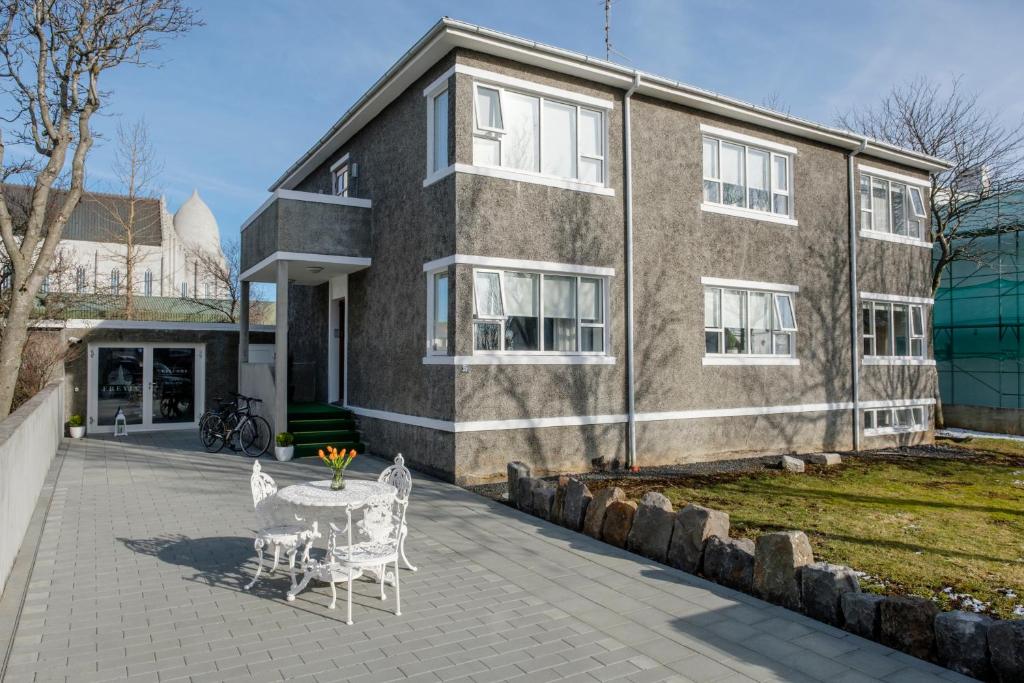 Freyja Guesthouse & Suites photo 2