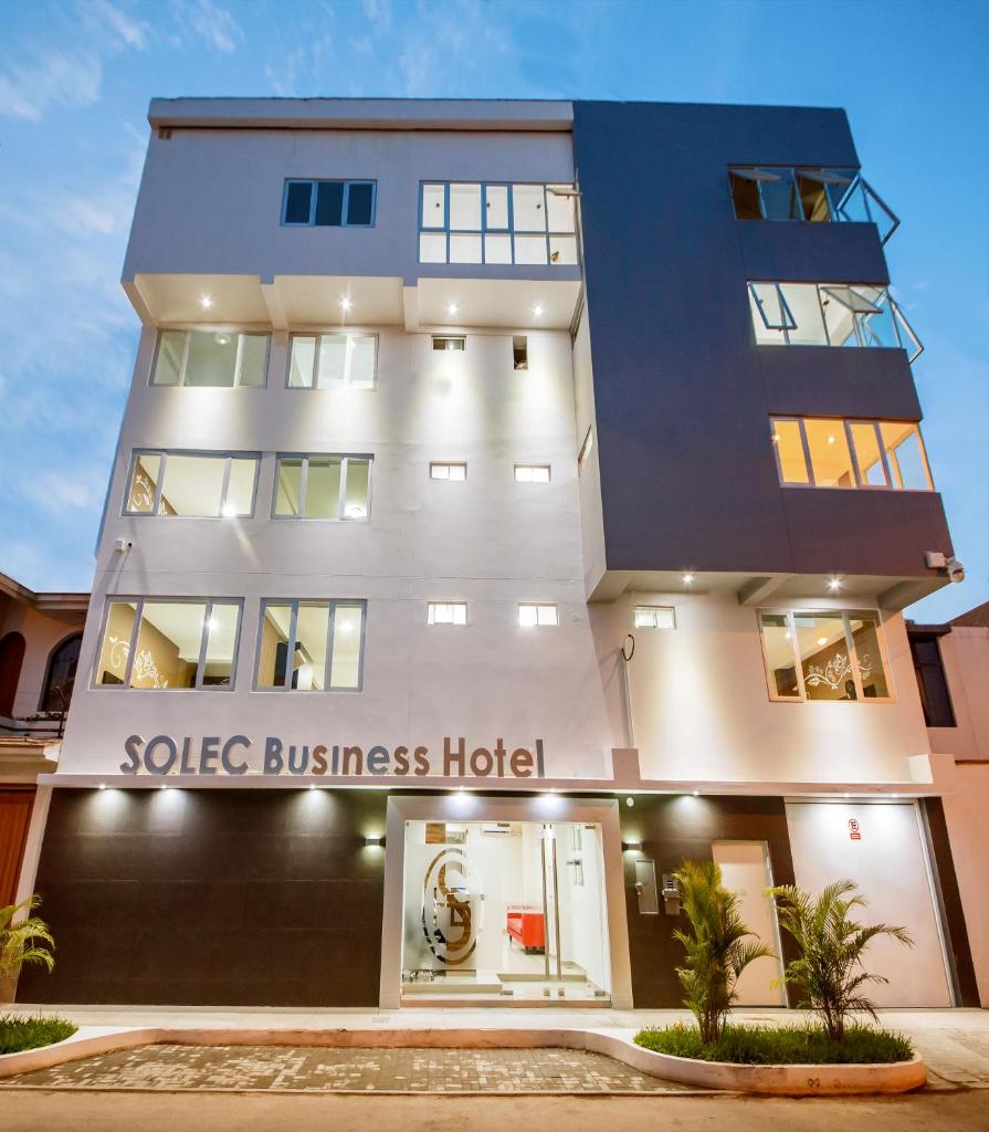 Hotel Solec photo 1