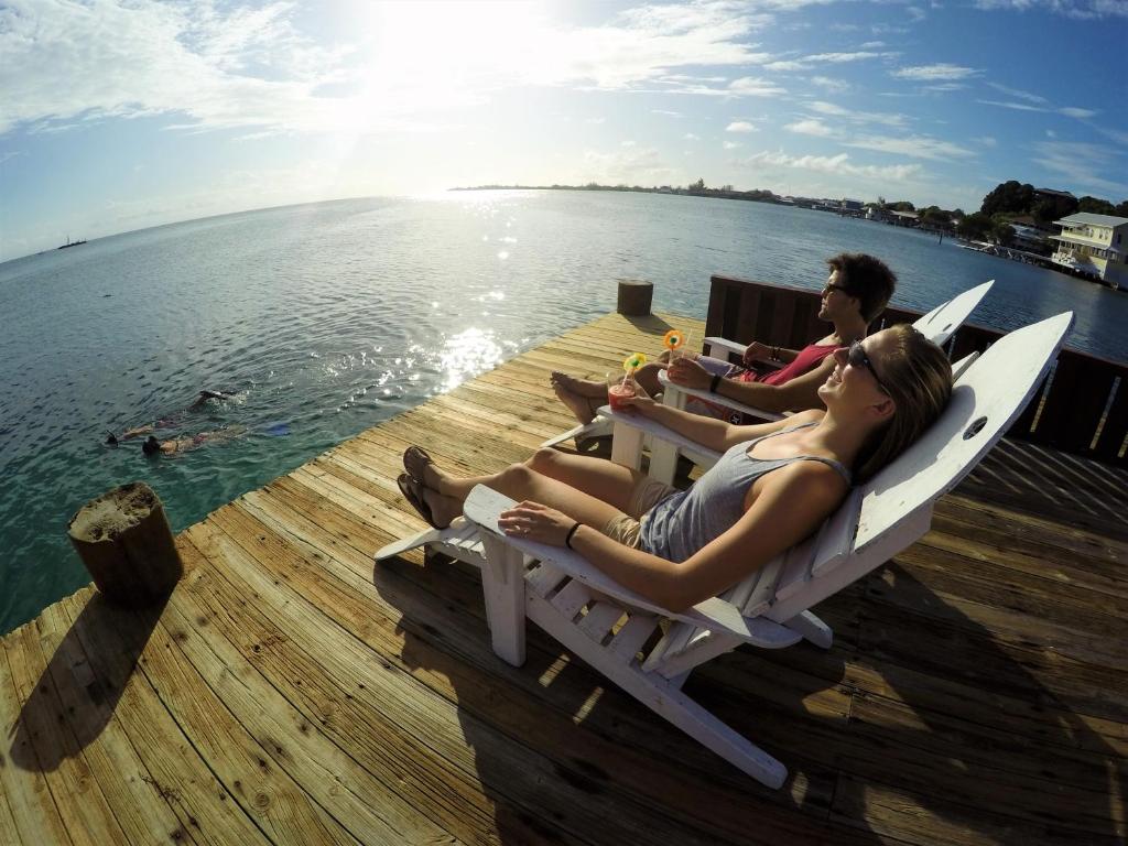 Utila Lodge photo 1