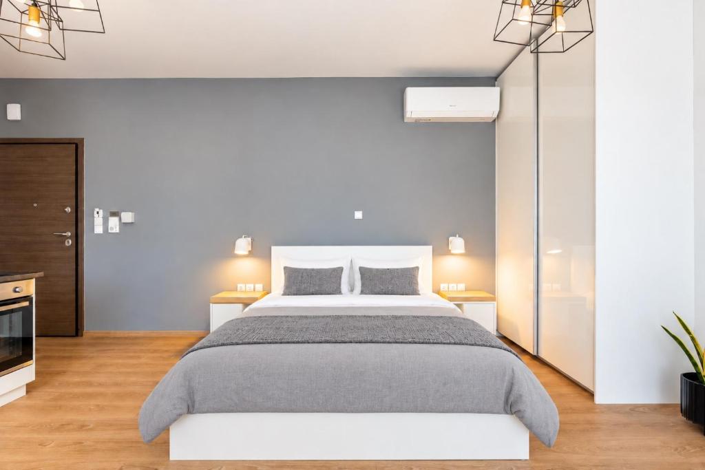 Boutique Studios near Airport Room Type - Boutique Studio #3