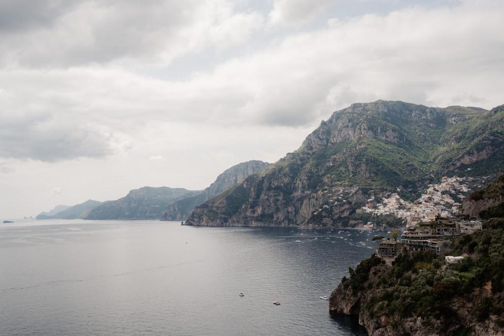 Villa Santa Chiara Positano Suites Room Type - King Suite with Sea View