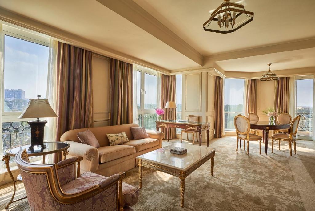 Сьюит (Дипломатический люкс), Four Seasons Cairo At The First Residence