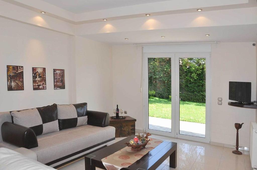Beautiful house with garden in Rhodes photo 2