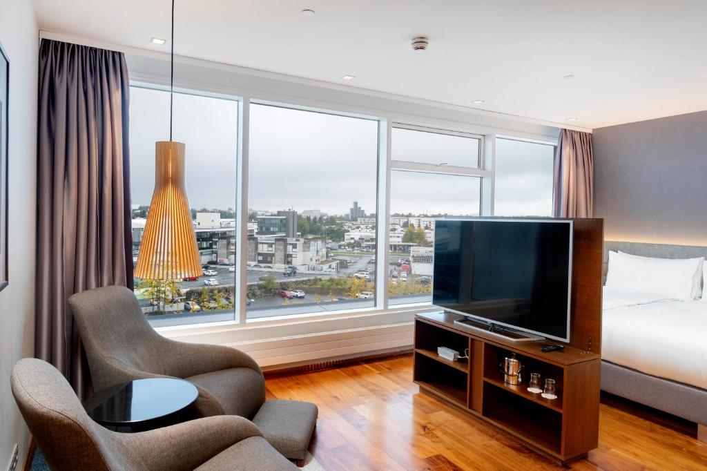 Hilton Reykjavik Nordica Room Type - Executive King Room