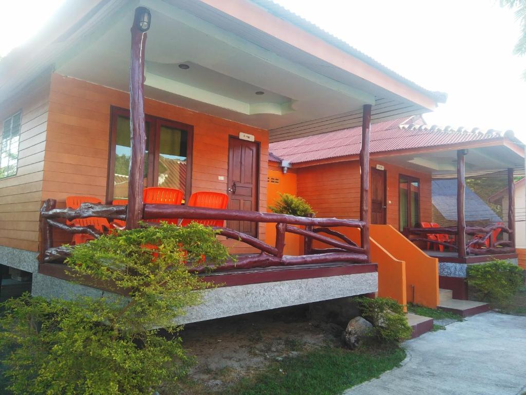 Номер (Бунгало с балконом), Phi Phi Coralbay