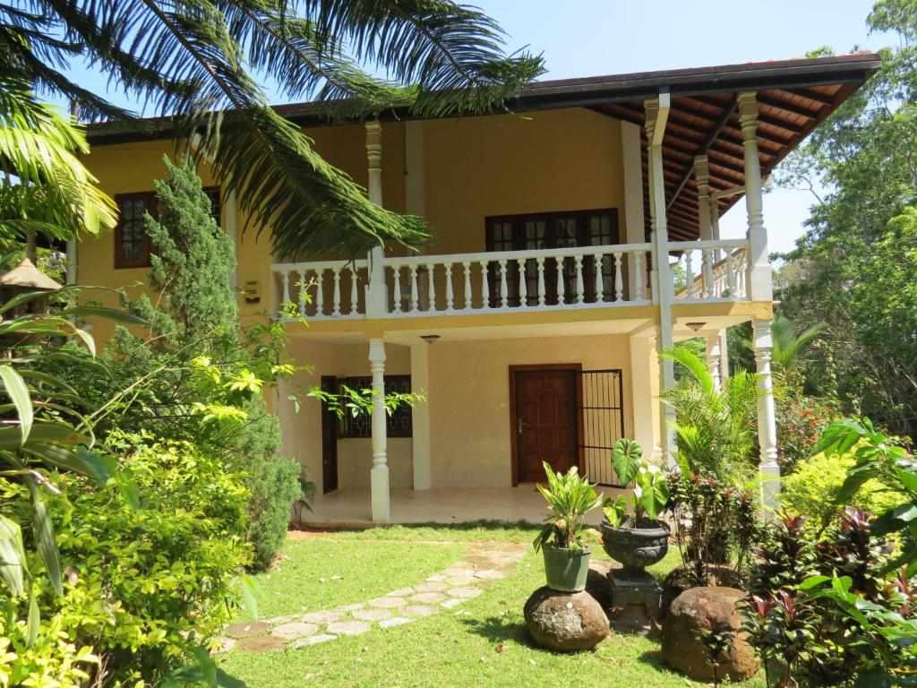 Hantana Forest Reserve Inn