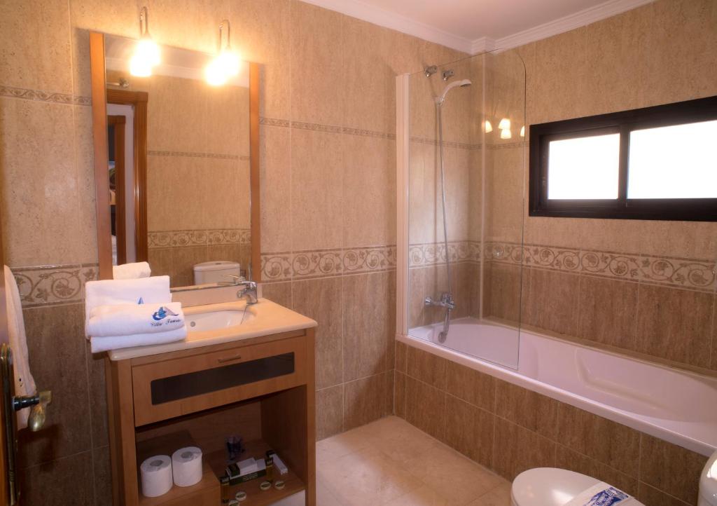 Casas de Tauro photo 2