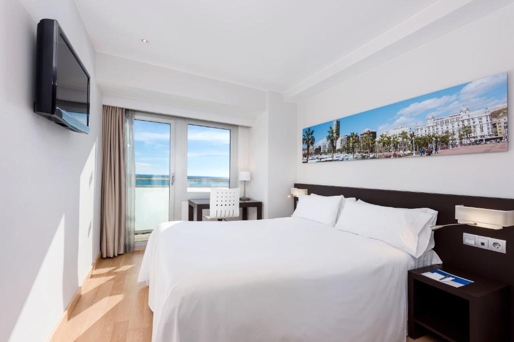 Hotel Alicante Gran Sol, Affiliated by Meliá Room Type - Standard Room with View