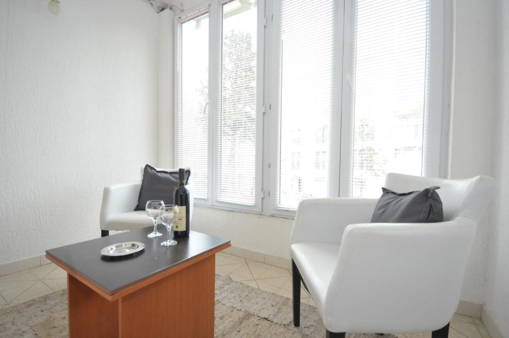 Двухместный (Двухместный номер с 1 кроватью и балконом), Hotel Oaza