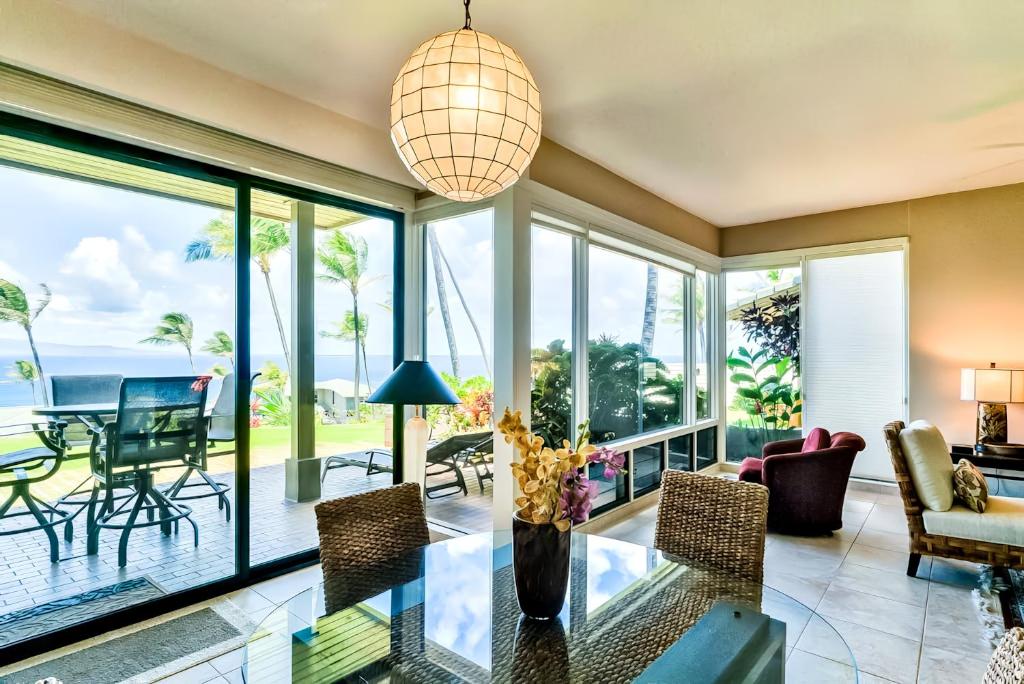 Kapalua Bay Villas 15G4 - Tap to explore photos