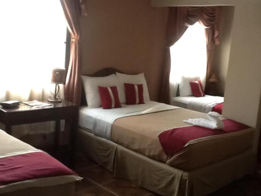 La Bellota Hotel photo 2