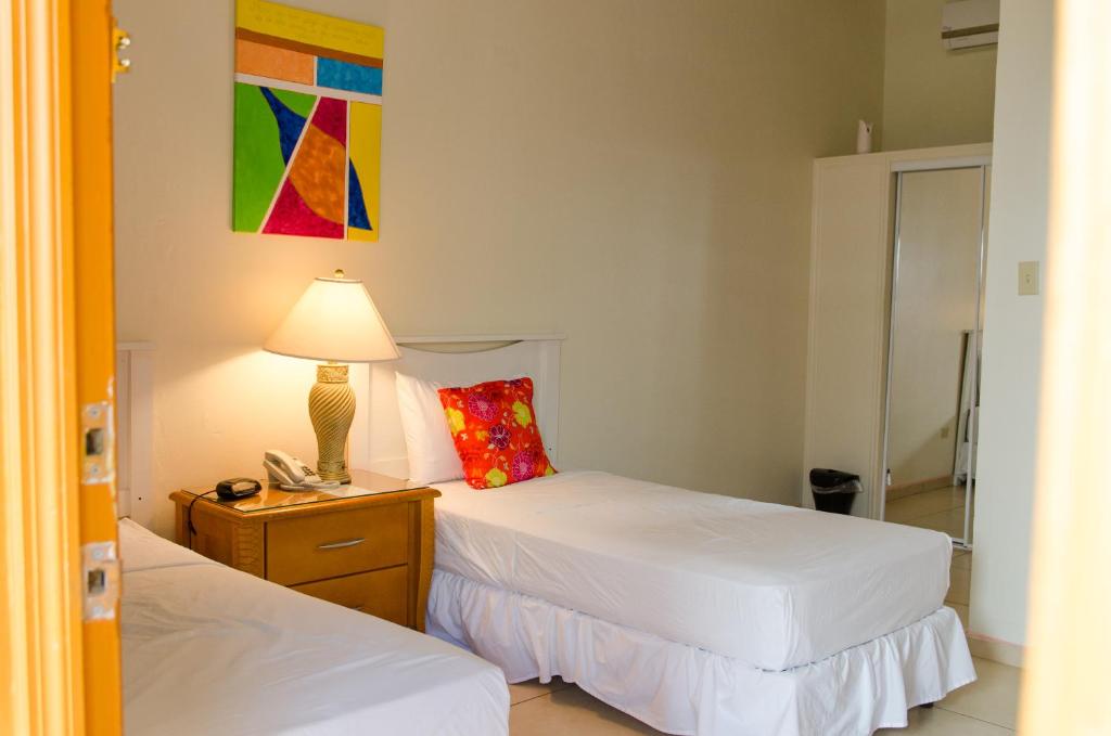 Alicia's Inn photo 1