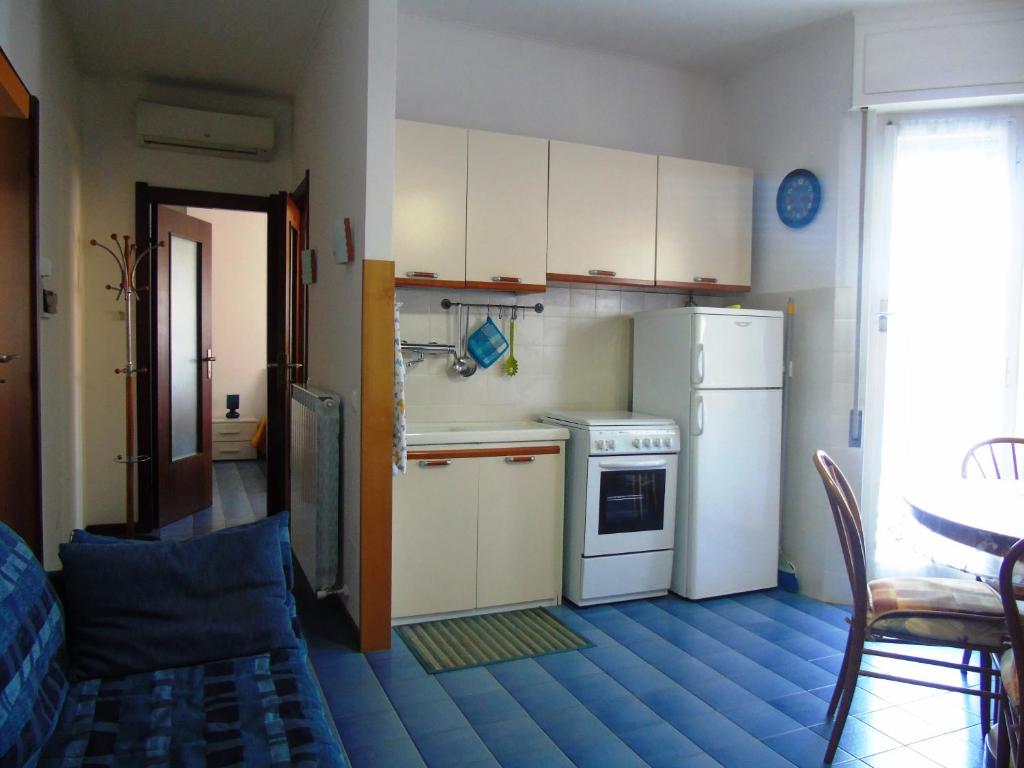 Deiva Holidays photo 1