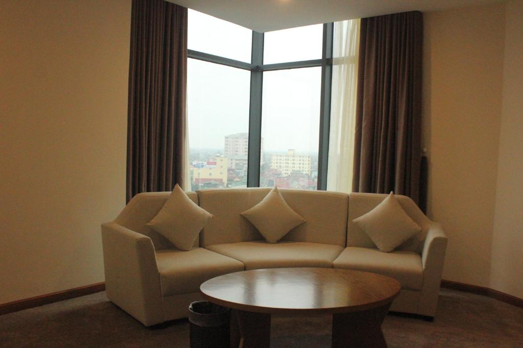 Сьюит (Представительский люкс), Muong Thanh Grand Cua Dong Hotel