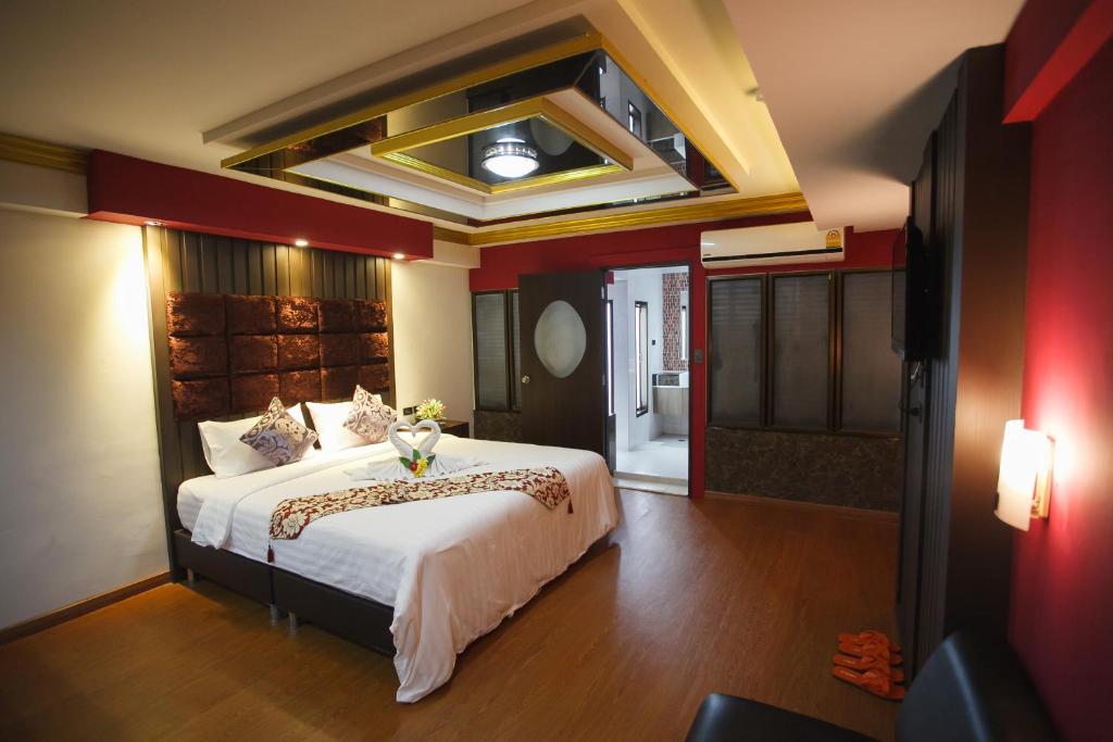 Grand Pink Hotel Hatyai photo 4