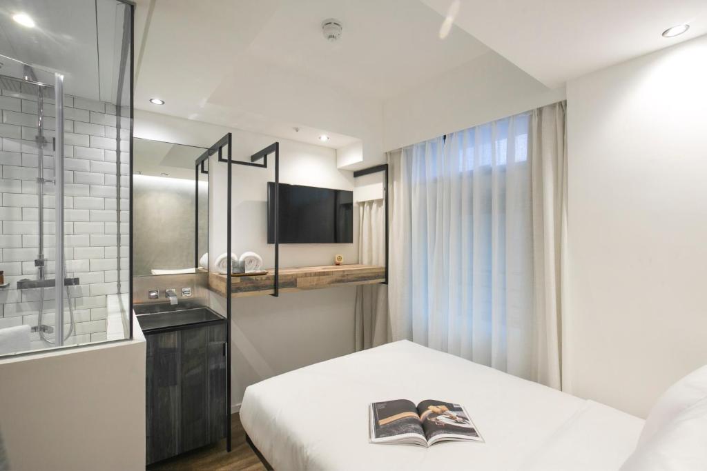 Двухместный (Улучшенный двухместный номер с 1 кроватью), Hotel Hart