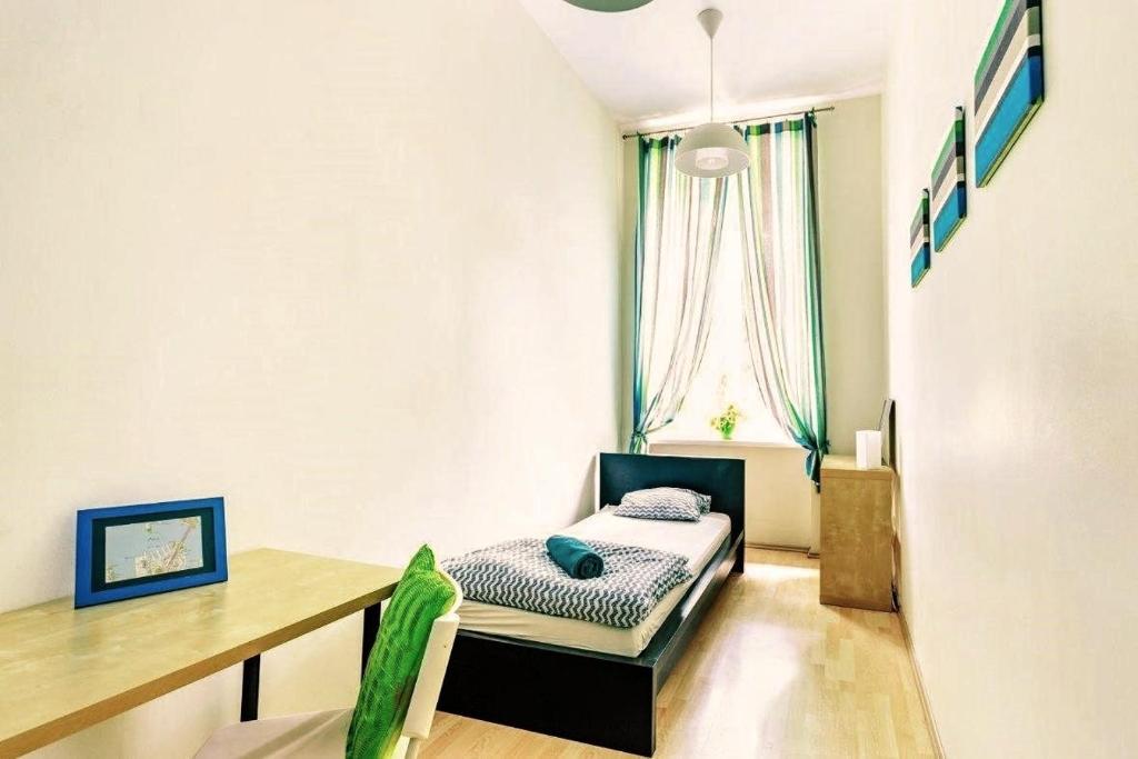 Одноместный (Одноместный номер), Grampa's Hostel