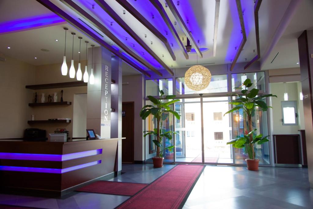Hotel Blue Moon photo 1