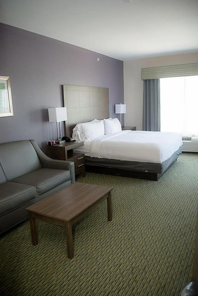 Holiday Inn Express Hotel and Suites Port Aransas/Beach Area, an IHG Hotel photo 1