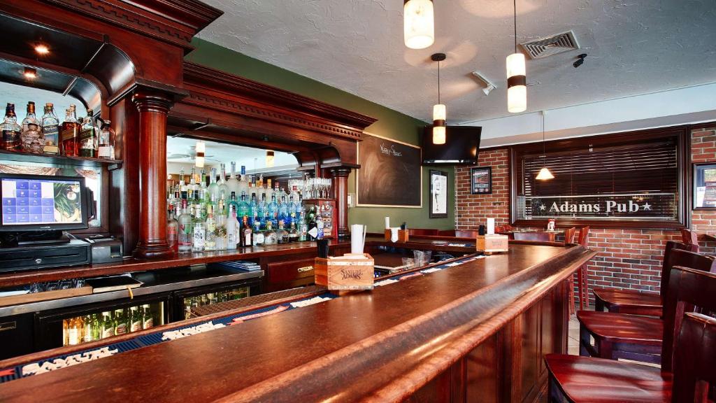 Best Western Adams Inn Quincy-Boston photo 2