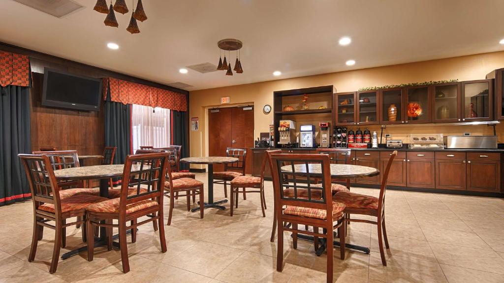 Best Western Plus Jacksonville West photo 4