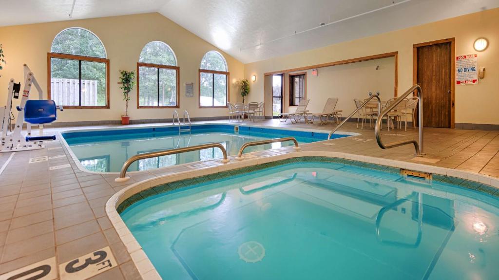 Best Western Plaza Hotel Saugatuck photo 1