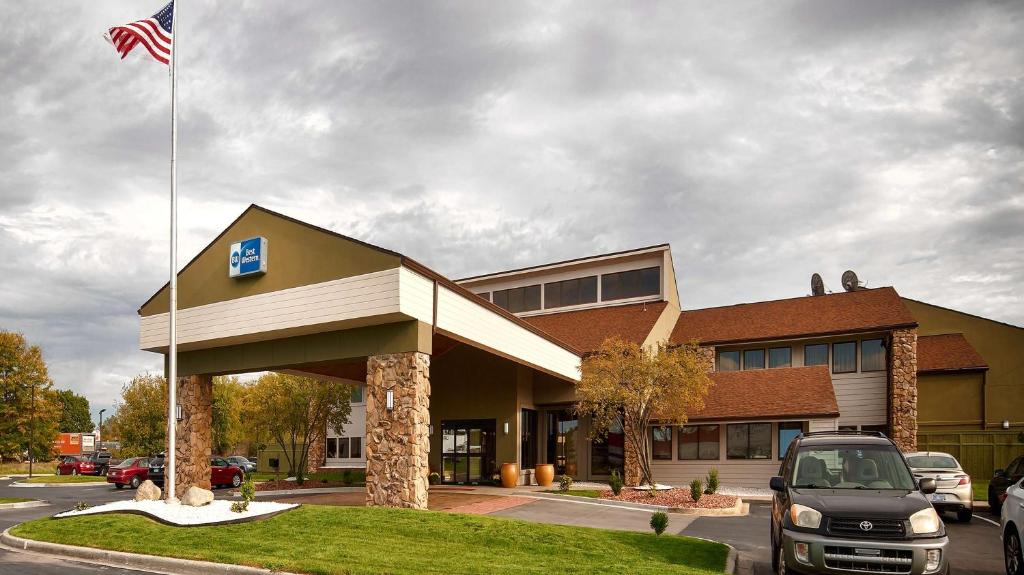 Best Western Benton Harbor – St. Joseph photo 1