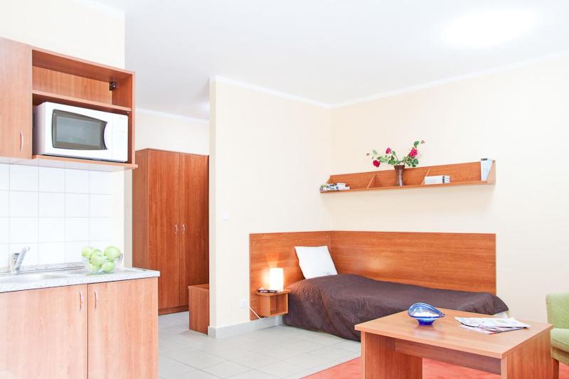 Апартаменты (Апартаменты (для 1 взрослого)), My Home Apartments with parking