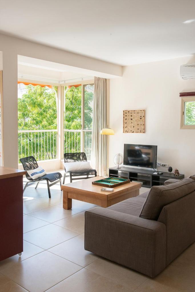 Ziv Apartments - Malkei Israel 6 A photo 4