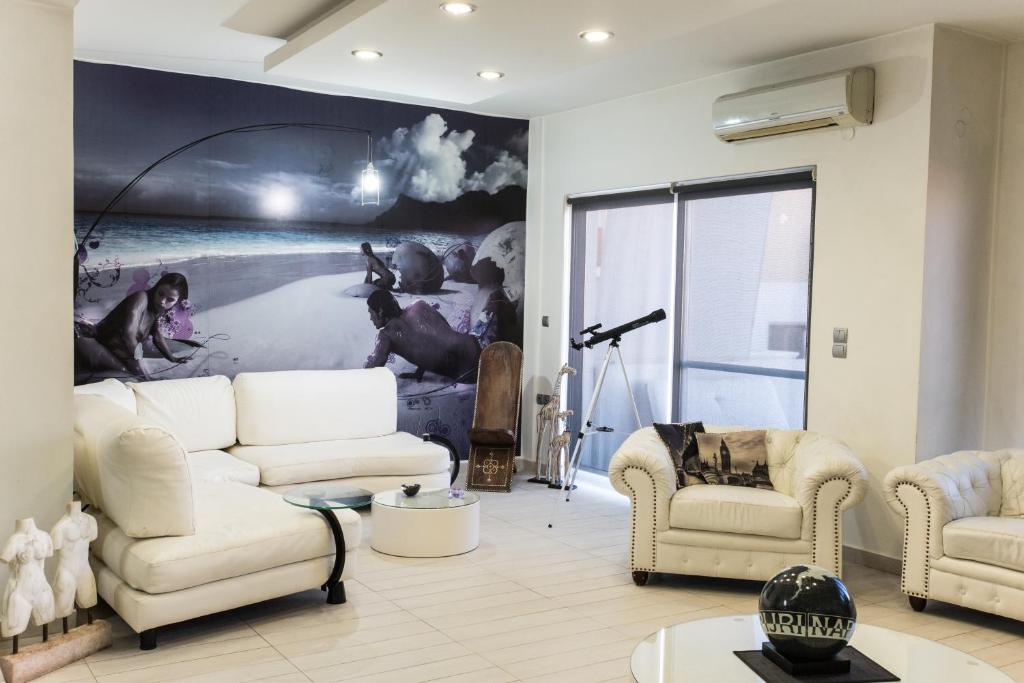 Thomis Beach House photo 3
