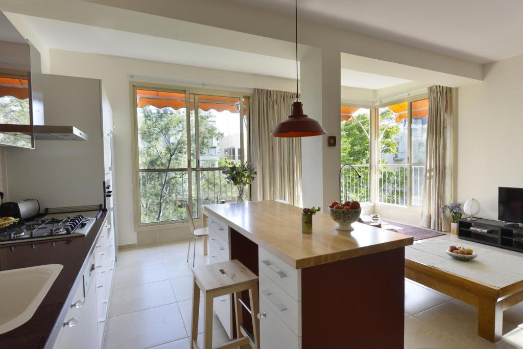 Ziv Apartments - Malkei Israel 6 A photo 1