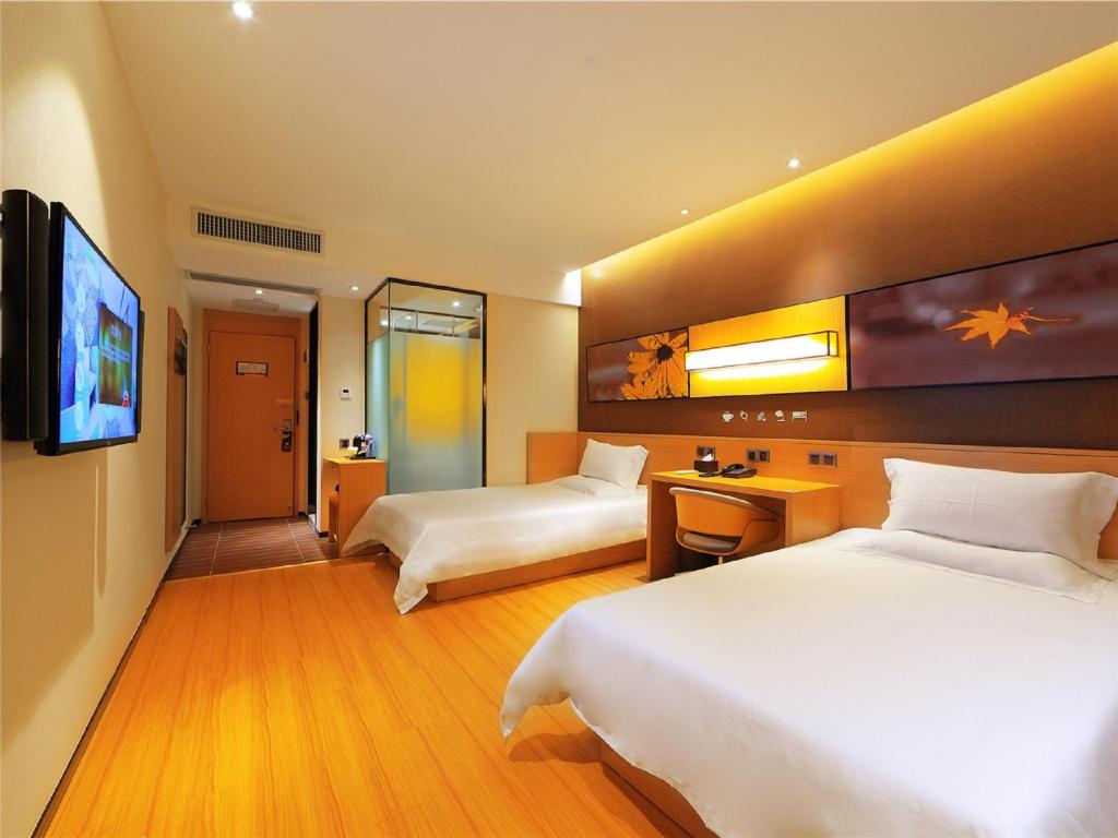IU Hotel Anyang Wangda Square photo 4