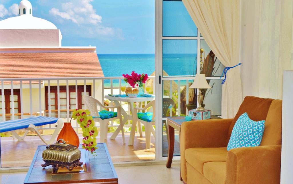 Corales Suites photo 1