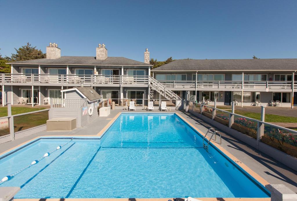 Sunset Surf Motel image