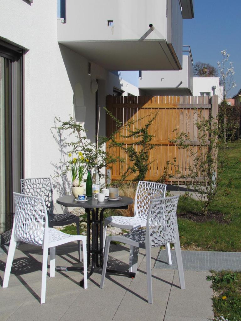 Апартаменты (Улучшенные апартаменты с садовой террасой), AMENITY-Garden-Apartments