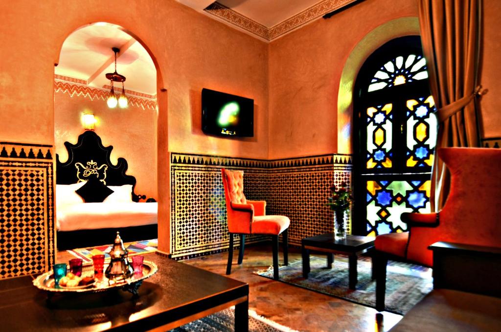 Сьюит (Полулюкс с гидромассажной ванной), Palais Ommeyad Suites & Spa