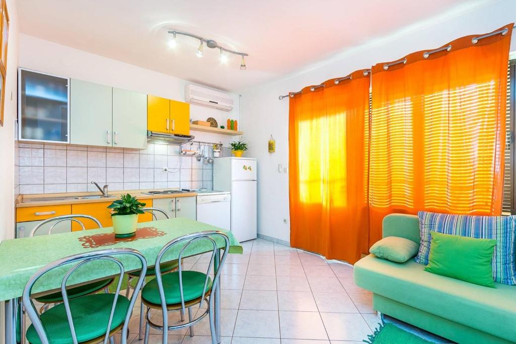 Apartment Mirna Vinkuran photo 3