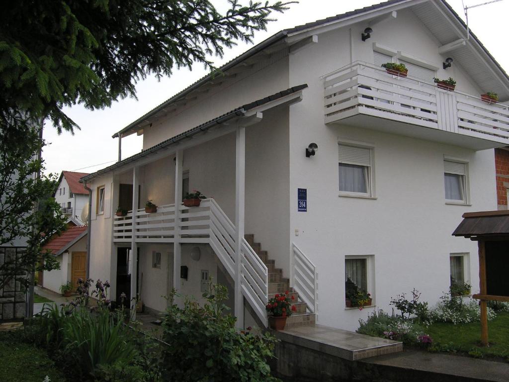 Apartments Matijevic photo 1