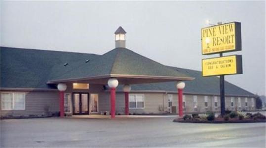 Pine View Resort photo 1