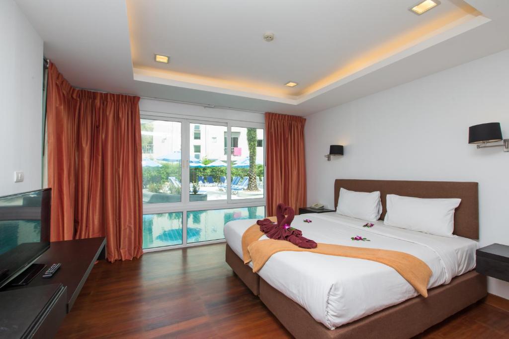 Апартаменты (Апартаменты с выходом к бассейну), The Palms, Kamala Beach