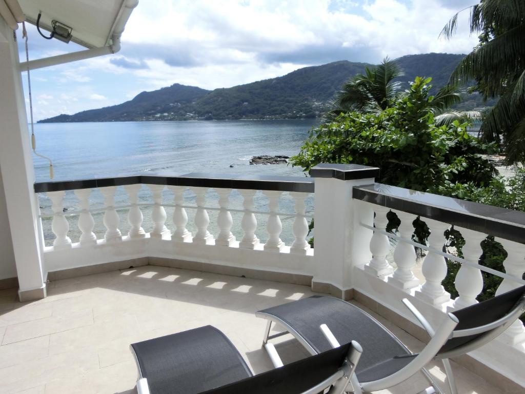 The Drake Seaside Apartment photo 2