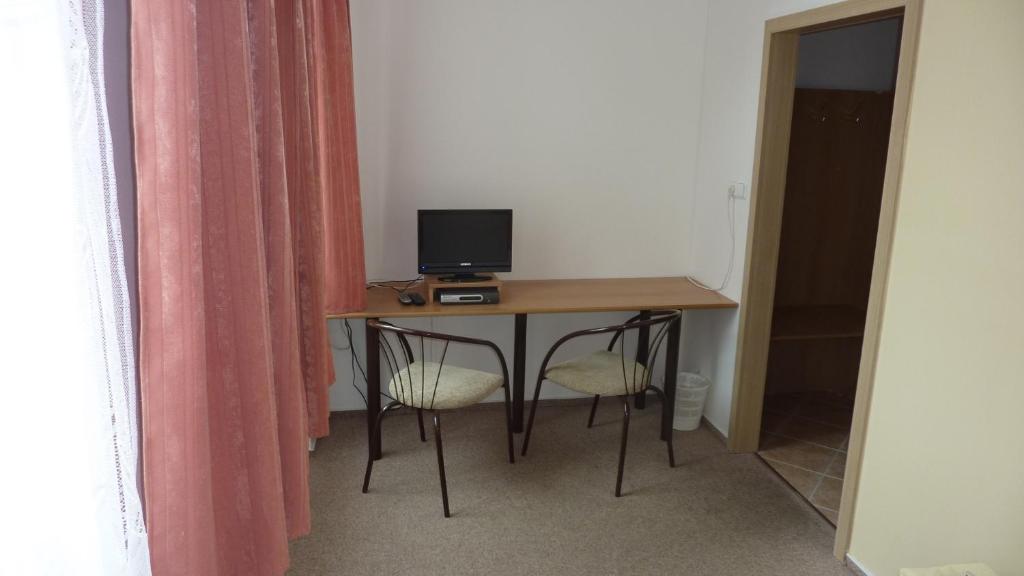 Hotel THT photo 3